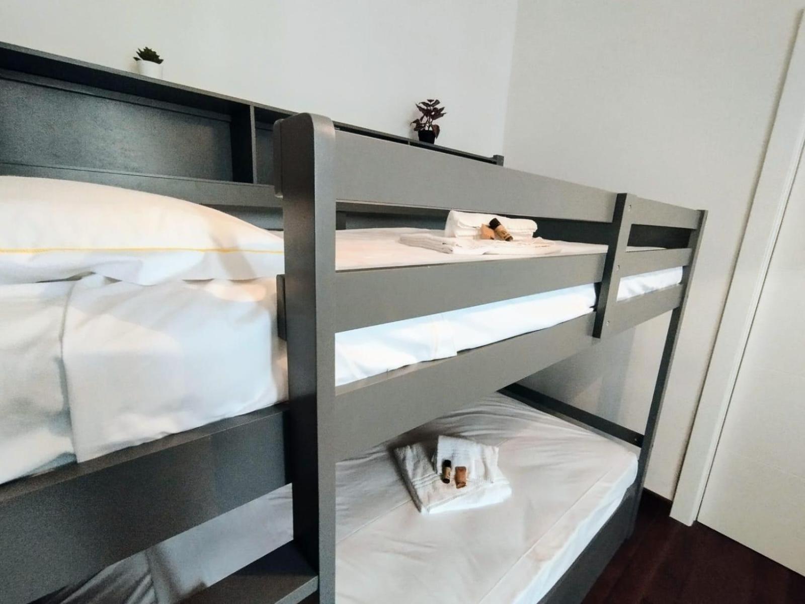 Joivy Spacious Family Apt For 4, In Carignano, Genova Kültér fotó